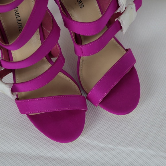 NEW JustFab "Connie" Fuchsia Buckle Up Strappy Stiletto Heels Sandals Size 7.5 - Picture 8 of 11